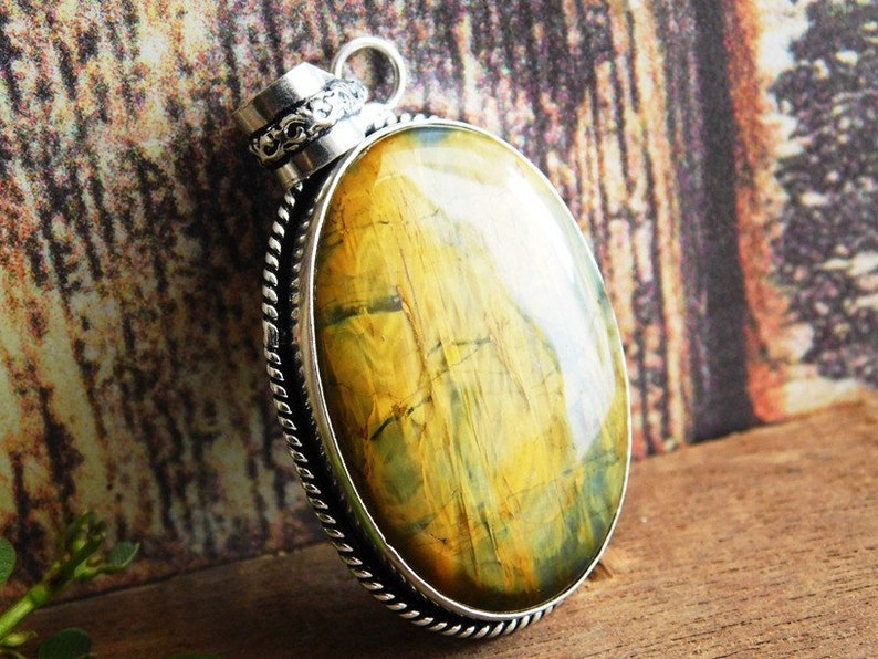 tiger eye Stone pendant Tiger Eye cabochon pendant, Tiger Eye gemstone Pendant P-127 solid sterling silver pendant Tiger Eye pendant
