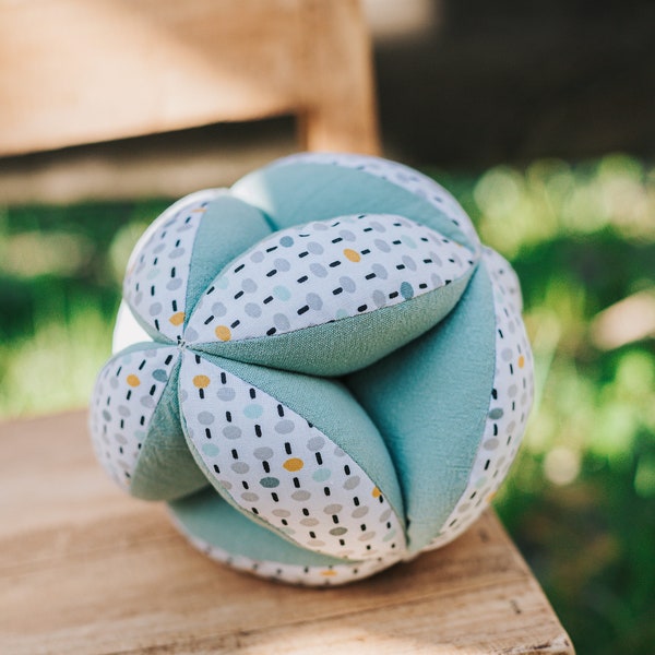 Montessori gripping ball, baby puzzle ball, Takane ball, cloth ball, montessori baby toys, sensory baby toy, gender neutral baby gift,