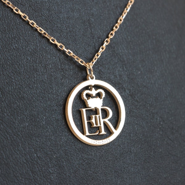 Queen Elizabeth's Royal Cypher Necklace,  EIIR Necklace, Queen Necklace, 14k Gold Plated 925 Sterling Silver, Christmas Gift, Birthday Gift