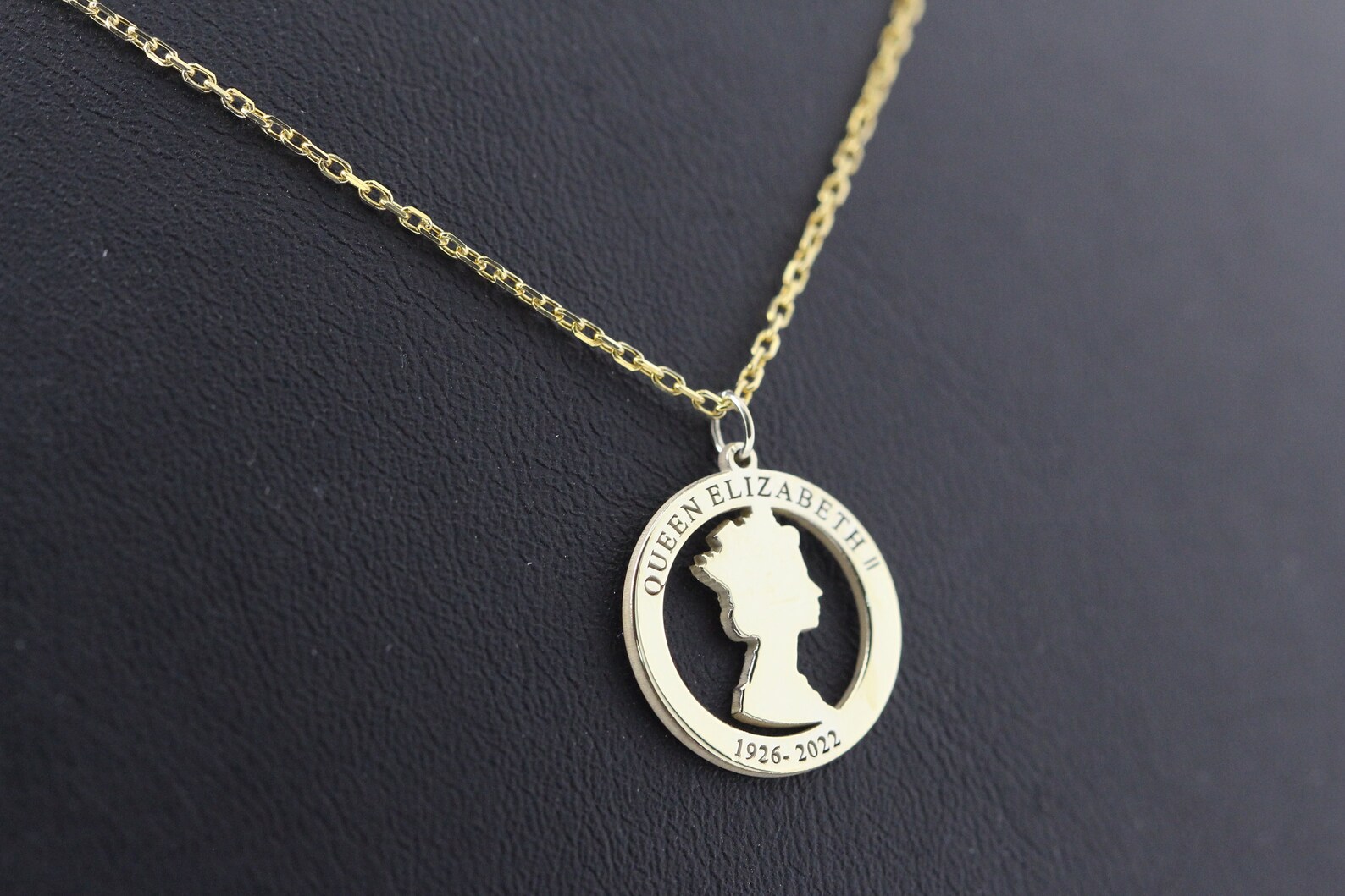 Queens Necklace Queen Elizabeth Necklace Queen's Etsy