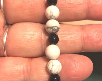 Magnesite & Black Onyx Bracelet - Natural Gemstone Stretch Bracelet