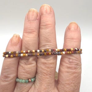 2,5 mm kubus Mookaiet jaspis armband: sierlijke microfacetterende roodgeel kastanjebruine edelsteen