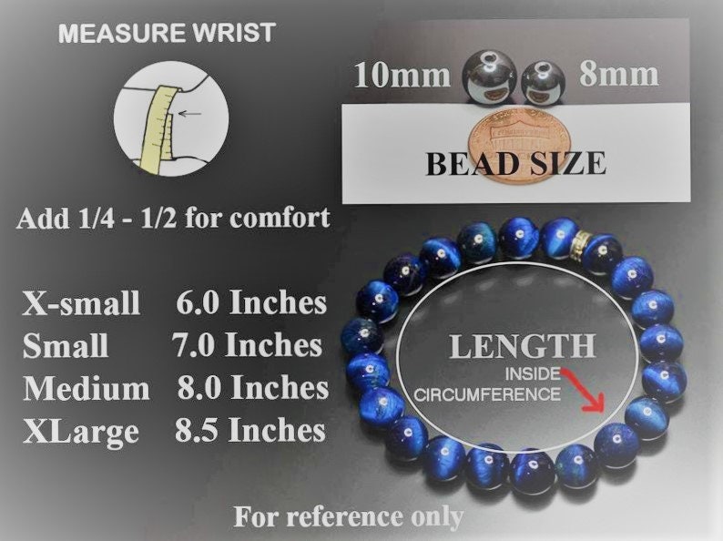 K&ouml;nnte beinhalten: Ein blaues Tigerauge-Armband mit goldenen Akzenten. Das Armband hat einen Durchmesser von 8 mm und eine L&auml;nge von 6,0, 7,0, 8,0 oder 8,5 Zoll. Das Bild zeigt eine Anleitung zum Messen Ihres Handgelenks und zum Hinzuf&uuml;gen von 1/4 bis 1/2 Zoll f&uuml;r Komfort.