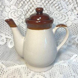 Vintage Brittany Stoneware Coffee Pot/Tea Pot