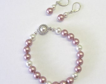 Lovely Pin & White Swarovski Pearl Bracelet/Earring Set