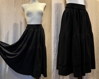 Designer Aimo Richly Heavy Knitted Black Skirt, RRP 495GBP - BNWOT, High-Waisted, Heavy, Cotton, size M / 26-30" Waist