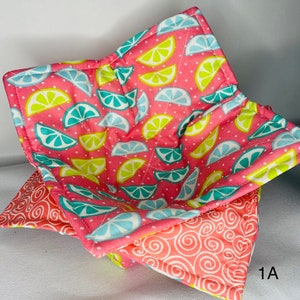 Microwaveable Bowl Cozy. Set of 2 Hot or Cold Bowl Holder   Soup Holders. Reversible.