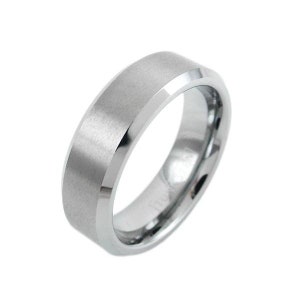 Silver Tungsten Ring with Satin Brushed Finish Stripe and Beveled Edges Couples/Single Wedding/Engagement Ring Men&#39;s