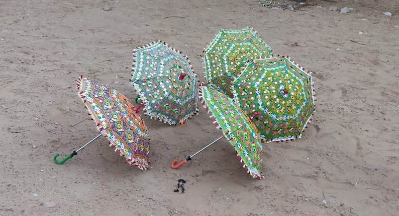 5 Pcs Lot Indian Umbrella Wedding Decoration Vintage Mirrorwork Parsols Handmade Cotton Fabric Rajasthani Ethnic Umbrella Outdoor Decoration