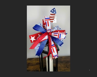 Patriotic Lantern Bow, Red White & Blue Ribbon Bow, Patriotic Bow for Wreath, Patriotic Bow Swag for Mailbox