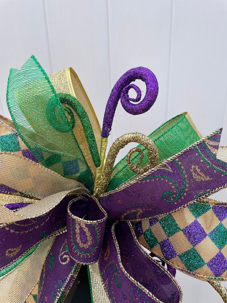 mardi gras ribbon bow