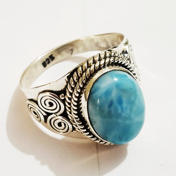 bague larimar, bague faite main, bague en argent sterling à 92,5%, bague Larimar dominicaine, bague de pierres précieuses, bague Boho, bagu