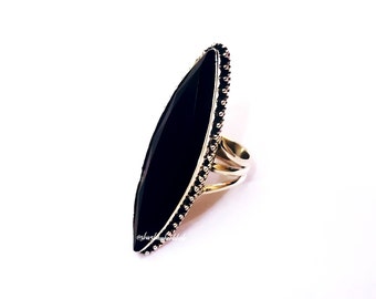 Bague en onyx noir naturel, bague en argent à 92,5%, bague longue, bague en pierre en forme de grand oeil, bague fabriquée à la main, bijoux en onyx noir, cadeaux pour maman et soeur