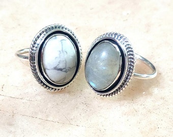 White Howlite Ring, 92.5% silver ring, Moonstone ring, White Buffalo Ring, White Turquoise Ring, Rainbow Moonstone, Best Gifts for Mom &SIS