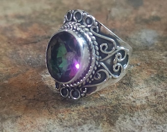 Mystic Topaz ring, 925% silver ring, Rainbow stone ring, Dainty ring, vintage style ring,Delicate ring,Gypsy bohemian ring,Boho wedding ring