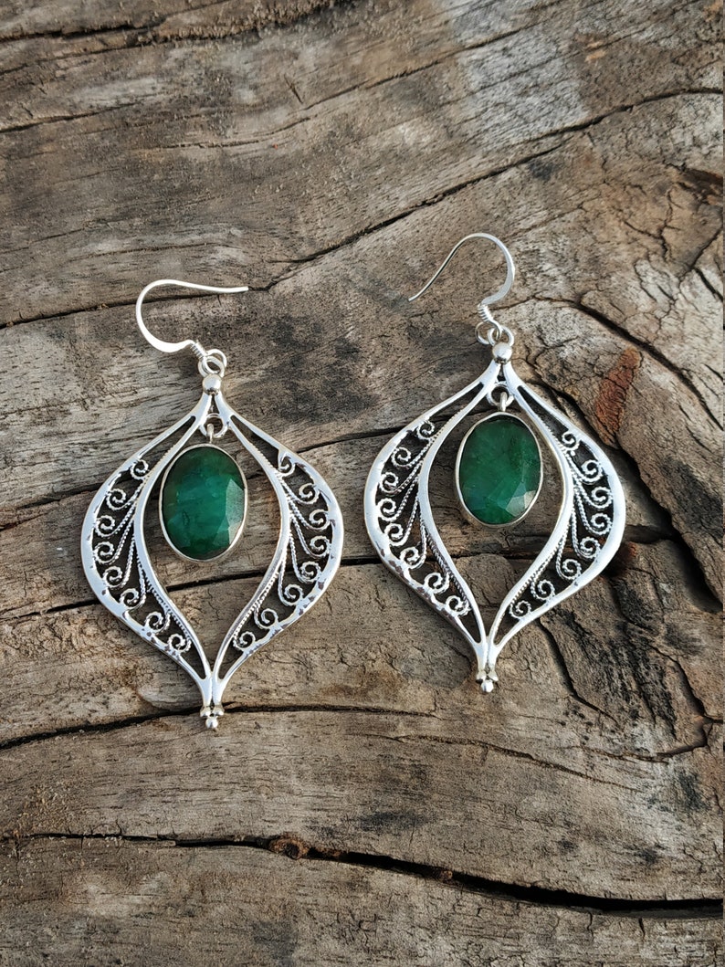 Emerald Ring 925 silver earrings Green stone earrings Big image 0