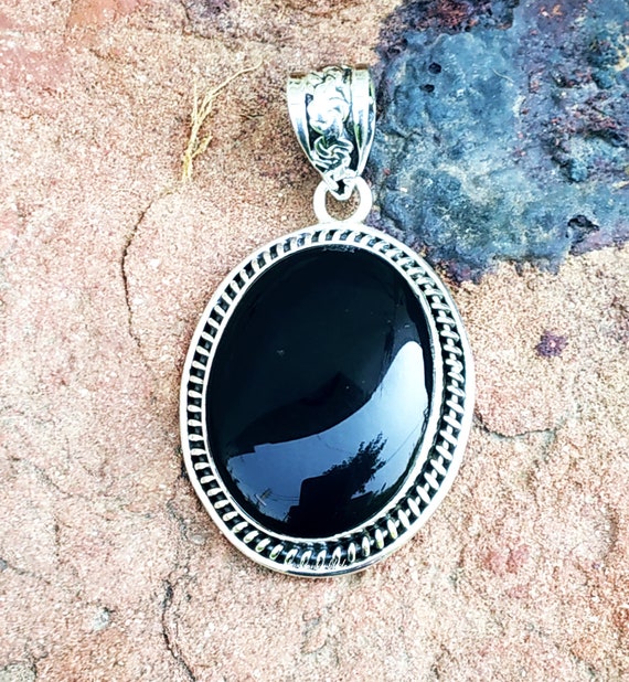 Pendentif Ancien En Argent Avec Pierre D'onyx - Grand Modèle Vintage