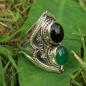 Onyx ring, 92.5% silver ring, Black onyx ring, Green onyx ring, Wide Band ring. men signet ring, Statement Ring, Best Gifts for Mom & SIS