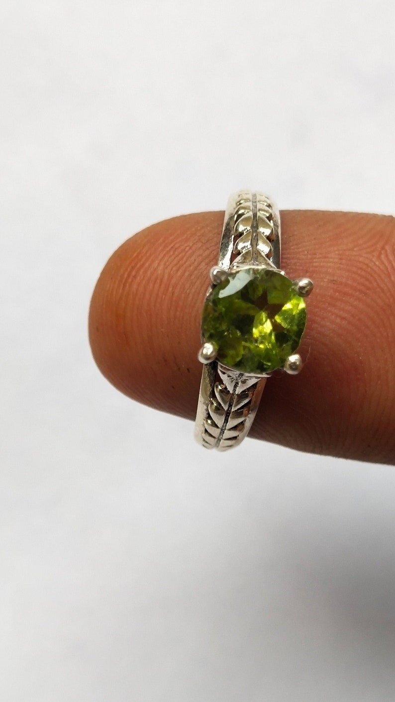 Natural Peridot Ring 925% Silver Ring August Birthstone image 0