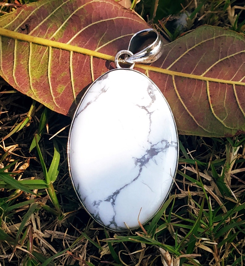 Howlite Pendant 92.5% Silver pendant Big stone pendant Rear image 5