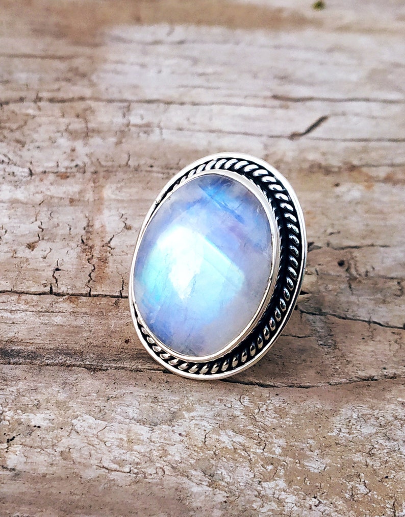 Moonstone ring 92.5% silver ring Healing crystal ring image 0