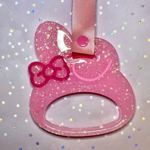 Kawaii Melody Bunny Resina personalizada Tsurikawa Glittery JDM Anillo de mango de coche