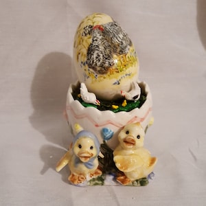 Vintage yellow chick chicken ceramic planter pot decoupaged goose egg hen rooster diorama scene easter display decoration