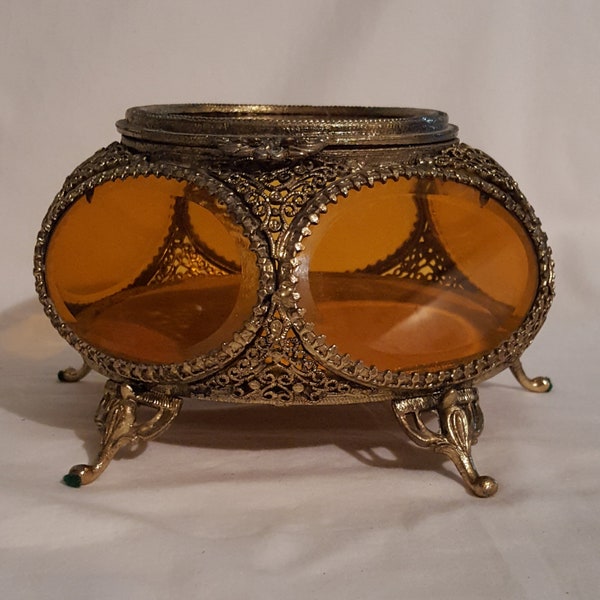 Old lg. 7 in. french ormolu filigree goldtone metal 5 beveled amber glass window 5 footed victorian pedestal vanity jewelry casket box