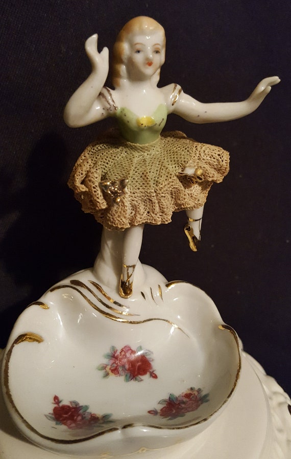 Marked on bottom with error mark Meissen Style porcelain figurine Vintage Ballerina in Pink Tutu Open Salt Charger