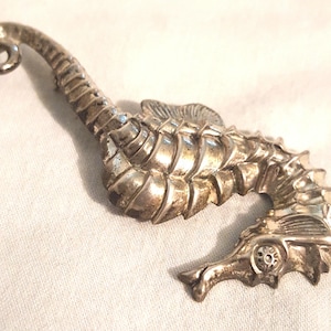 Vintage midcentury Beau sterling silver metal nautical ocean seahorse brooch pin animal fish beach seashore tropical signed jewelry