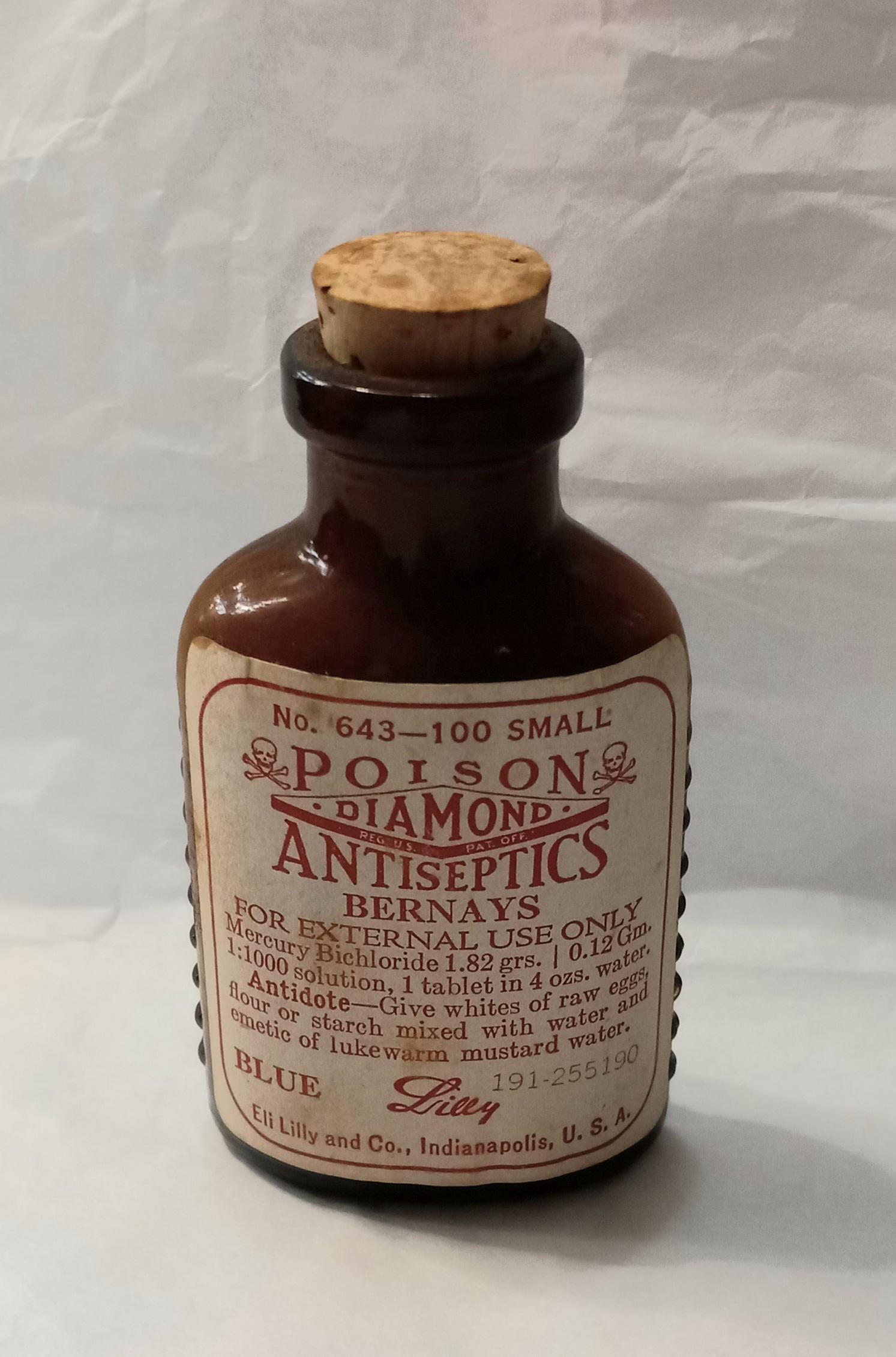 Vintage Diamond Antiseptics Corked, Amber Brown Poison Vintage Diamond Antiseptics Corked, Amber Brown Poison