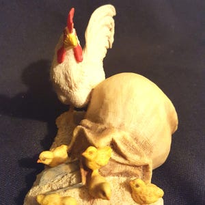 Lowell Davis 1980s R.F.D. AMERICA COLLECTION handmade Scotland for Schmid &quot;chow time&quot; rooster & chicks feed grain sack sculpture figurine
