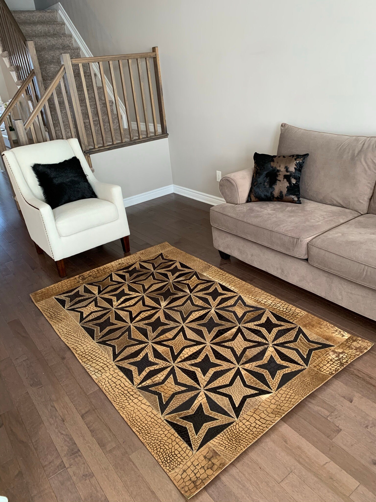 Cowhide Patchwork Rug / Natural Cowhide Patchwork Handmade Rug Real Cow Hide Brown Patchwork