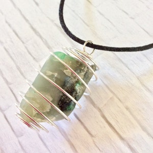 TUMBLED EMERALD NECKLACE, Healing Crystals, Heart Chakra, Emerald Pendant, May Green Birthstone, Energy Stone, Wire Wrapped