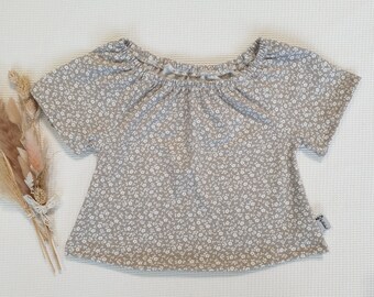 Beige Blümchen Bluse - lang- oder kurzarm - Bluse - von Sharlene Babymode - Handmade in Germany