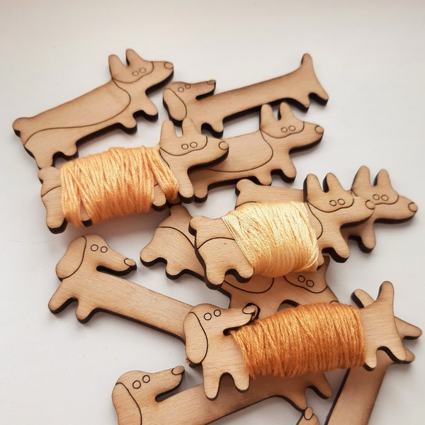 Set of 10 Wooden Embroidery Floss Bobbins Dog Shaped Corgi and Dachshund Shaped Thread Bobbin Funny Floss Bobbins Sewing Thread Holder