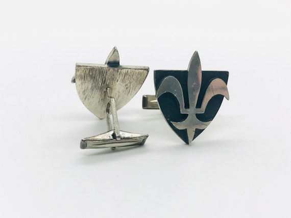 Great Pair of Vintage Fleur De Lis Cufflinks, Ste… - image 3