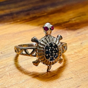 Beautiful Vintage Ruby and Sapphire Turtle Ring, Size 7 US Rings, Gemstone Ring, Sterling Silver Ring, Vintage Ring, Free Shipping, Rings