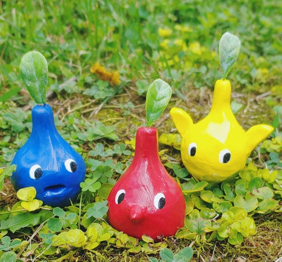 Pikmin Head Plant Decor Etsy