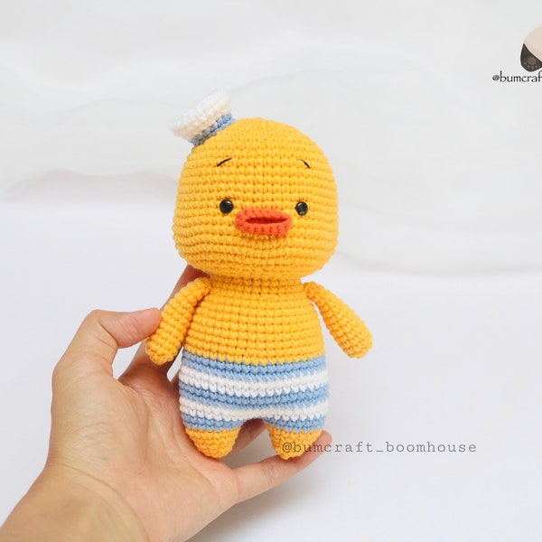 Ami zoo 1 - DUCKLING crochet pattern - crochet stuffed amigurumi duck animals - how to crochet a duck by Bumcraft