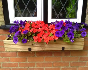 Window Box with brackets