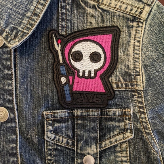 Seam Reaper Iron On Patch, Novelty Patch, Funny Patch, Grim Reaper, Seam Ripper, Badge for Jacket, Denim Patch, Sewing Design, Kawaii, Cute
