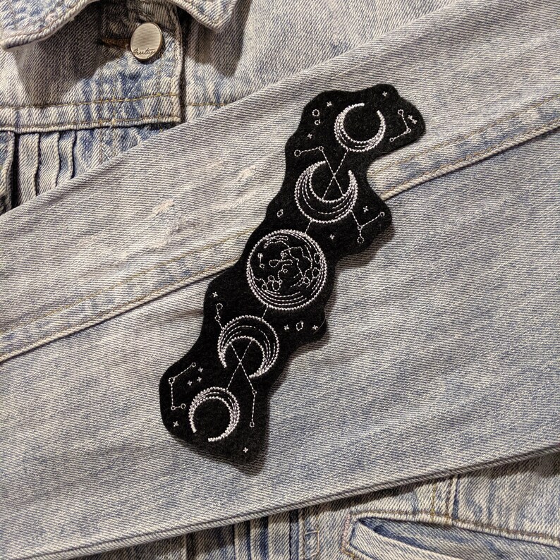 Moon Patch Black Vintage Celestial Moon Phases Embroidered Iron on Patch | Space ...