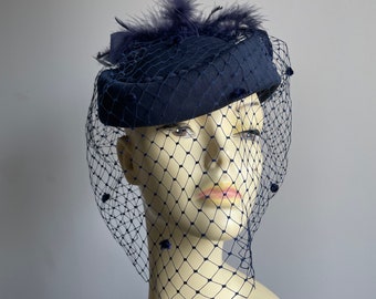 Navy vintage ladies pillbox Hat 1980s perching hat with veil