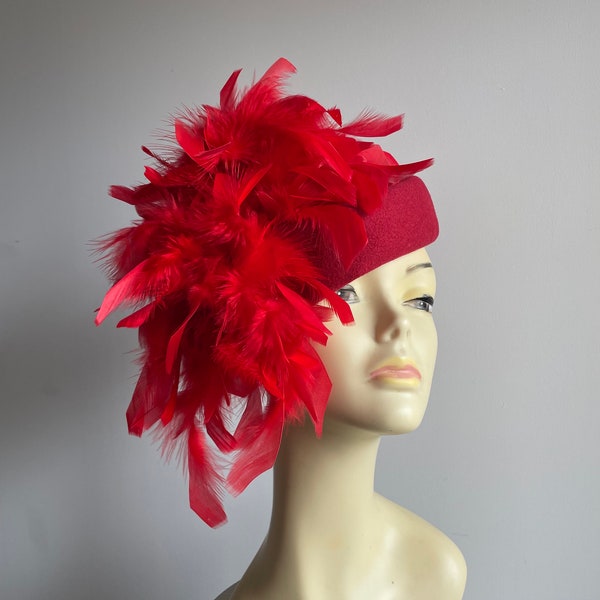 Red vintage ladies pillbox Hat veil cocktail races hat by marida