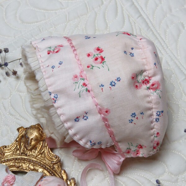 Blythe Antique Pink Bonnet - Handmade Doll Clothes for Blythe/Pullip/Pure Neemo S/Takara/Azone XS/Neo/Obitsu 24/Imda