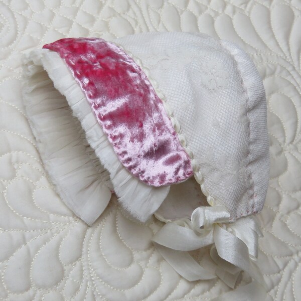 Blythe Pink Silk Velvet Bonnet - Handmade Doll Clothes for Blythe/Pullip/Pure Neemo S/Takara/Azone XS/Neo/Obitsu 24/Imda