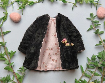 Blythe “Black Dream“ Coat - Handmade Doll Clothes for Blythe/Pullip/Pure Neemo S/Takara/Azone XS/Neo/Licca/Obitsu 24/Imda