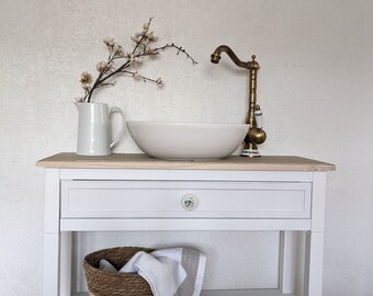 Victorian style bathroom vanity unit