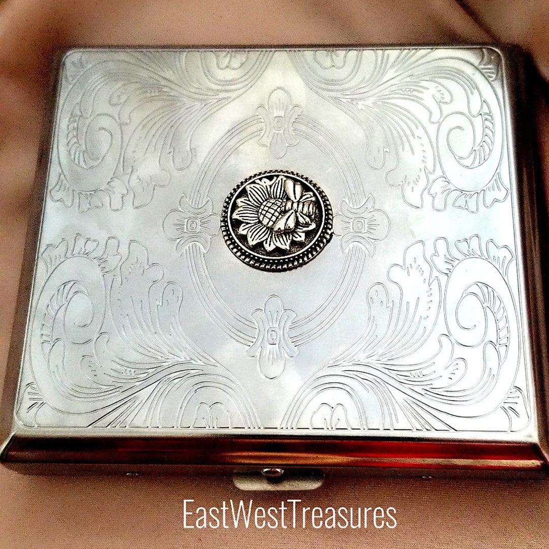 Vintage Bee Sunflower Metal Wallet Clutch Weed Pot Cigarette Case Credit  Card Holder Organizer, Honey Bumble Bee Gifts for Women